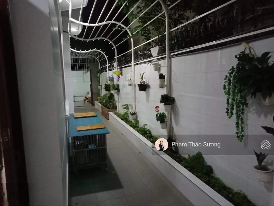 Siêu phẩm! Bán biệt thự 200m2 khu nội bộ - kế Global City, Đỗ Xuân Hợp chỉ 18 tỷ thương lượng