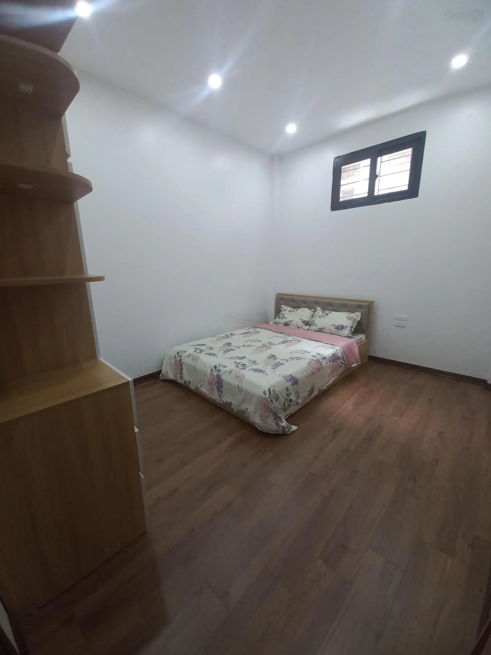 Tôi chính chủ cần bán nhà 59 ngõ 580 trường chinh, đđ, ô tô đỗ cửa, kinh doanh, 40m ra phố