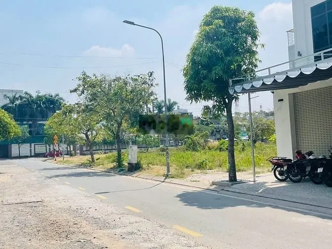 Cần bán Lô đất 100m2 trong KDC hiện hữu Quận 12 gần Cầu Tham Lương SHR