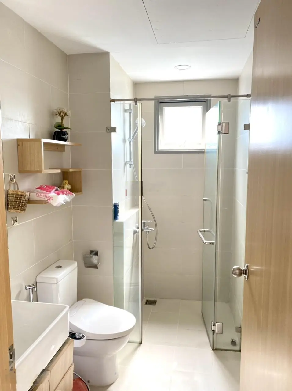 Bán gấp căn hộ 3PN, 2WC An Gia RiverSide giá 4,690 tỷ DT 112m2 lầu cao full toàn bộ NT