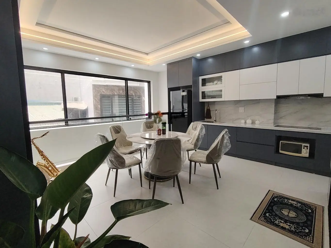 Bán nhà mới xây 7 tầng thang máy lô góc full nội thất ngõ nguyễn văn cừ bồ đề 42m mt 5,2m