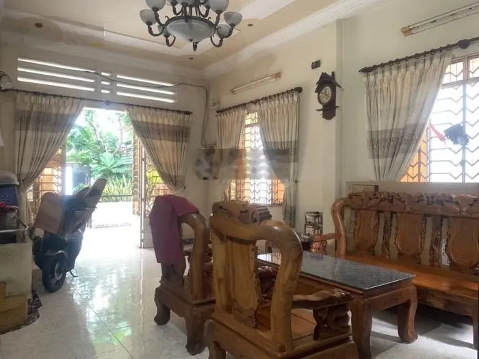 Villa cổ điển 2 tầng, đường nhựa xe tải tránh nhau, gần gigamall, 407m2, chỉ 35 tỷ.