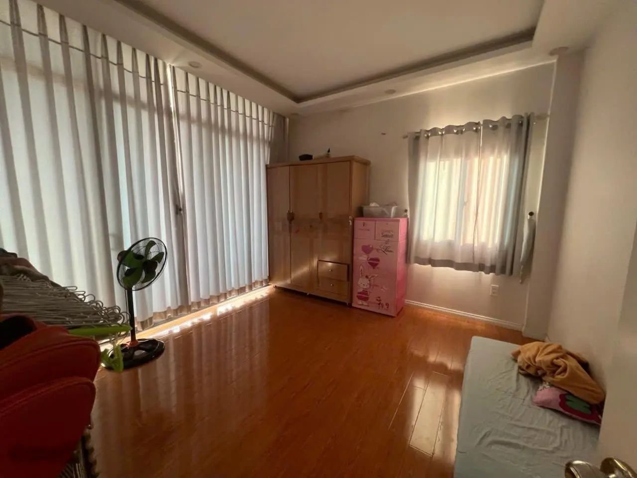 Nhà siêu đẹp 8,5 tỷ 90m2 xd 3 tầng đường ô tô thông, ngang khủng hơn 7m vị trí Lê Văn Thịnh, chợ 39