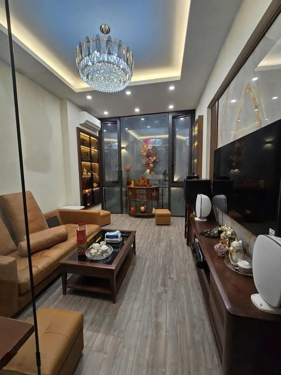 Bán nhà Hoàng Mai, ô tô đỗ cửa, nhà thoáng trước sau, ngõ thông tứ phía,