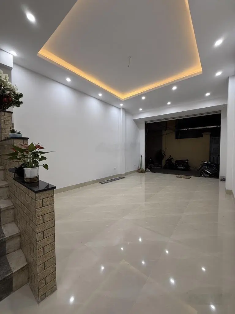 Hàng hiếm- trần duy hưng - cầu giấy - ngõ thông kinh doanh - hai mặt thoáng - ngõ trước nhà 4,6m