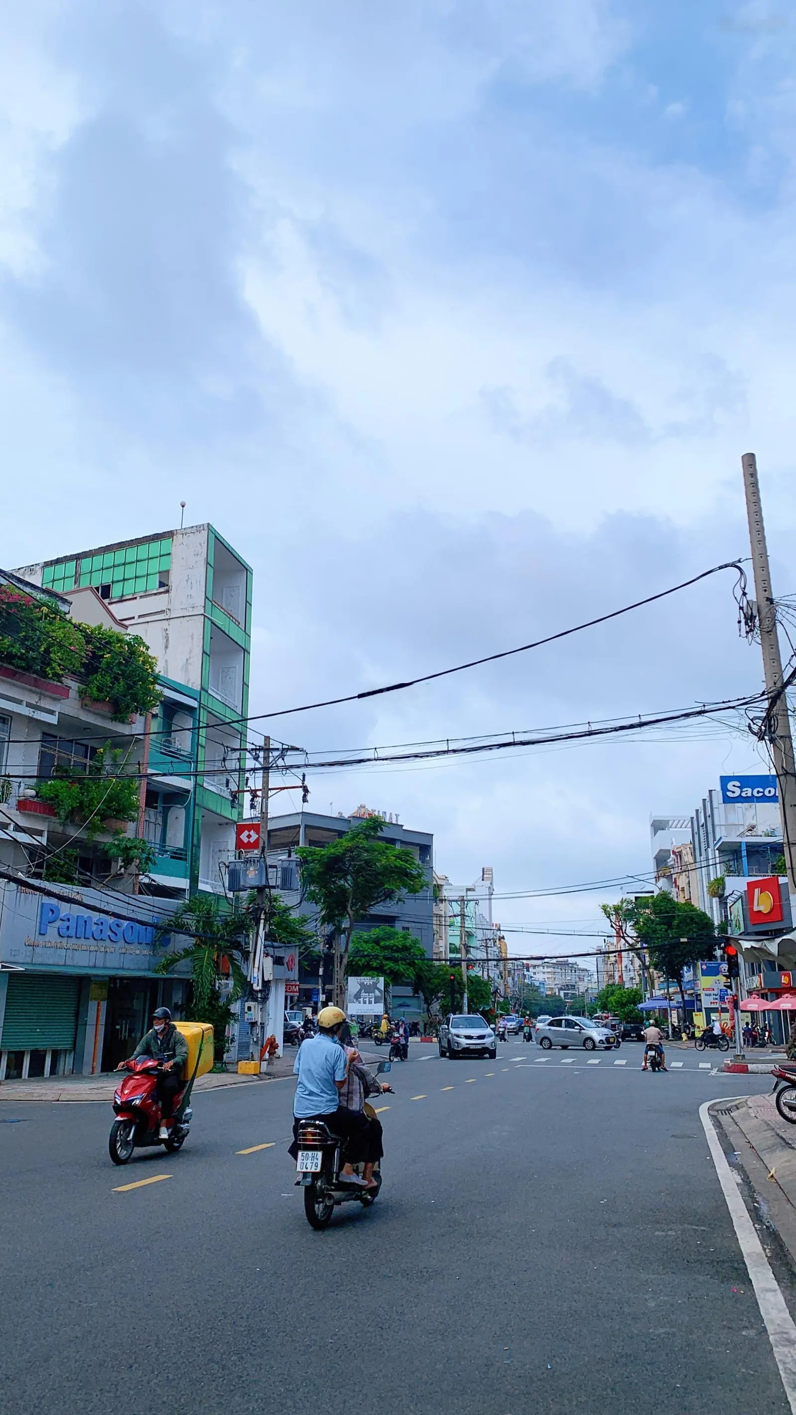 MTKD ĐƯỜNG CHỢ LỚN KHU VIP BÌNH PHÚ QUẬN 6 - NGAY NGÃ 4 ĐƯỜNG BÌNH PHÚ CHỢ LỚN - 4 TẦNG BTCT