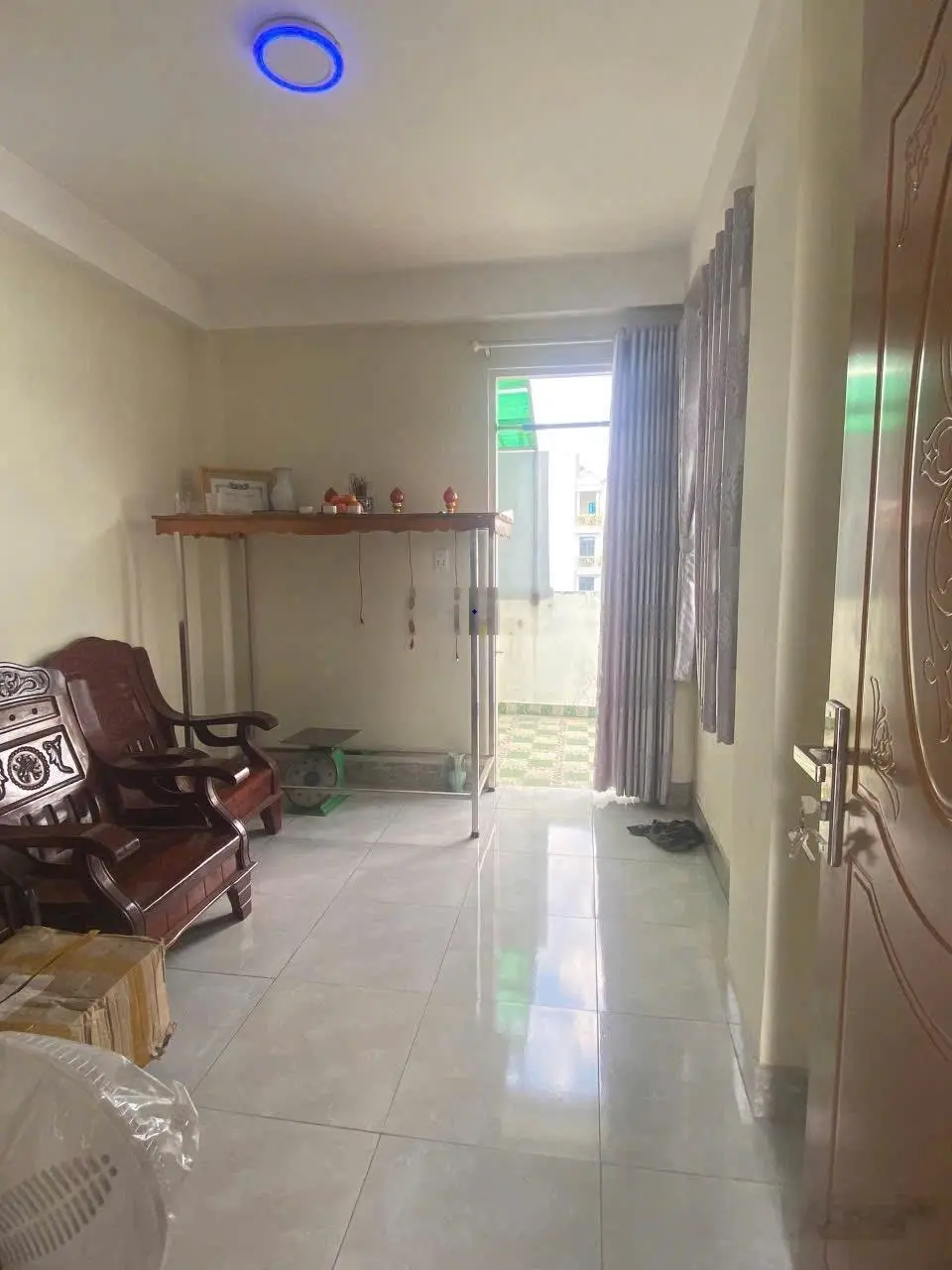 Gấp chủ ngộp hạ 200 triệu . Bán gấp nhà 2 mặt tiền 814 hương lộ 2 ngay bệnh viện bình Tân 60m2 4tam