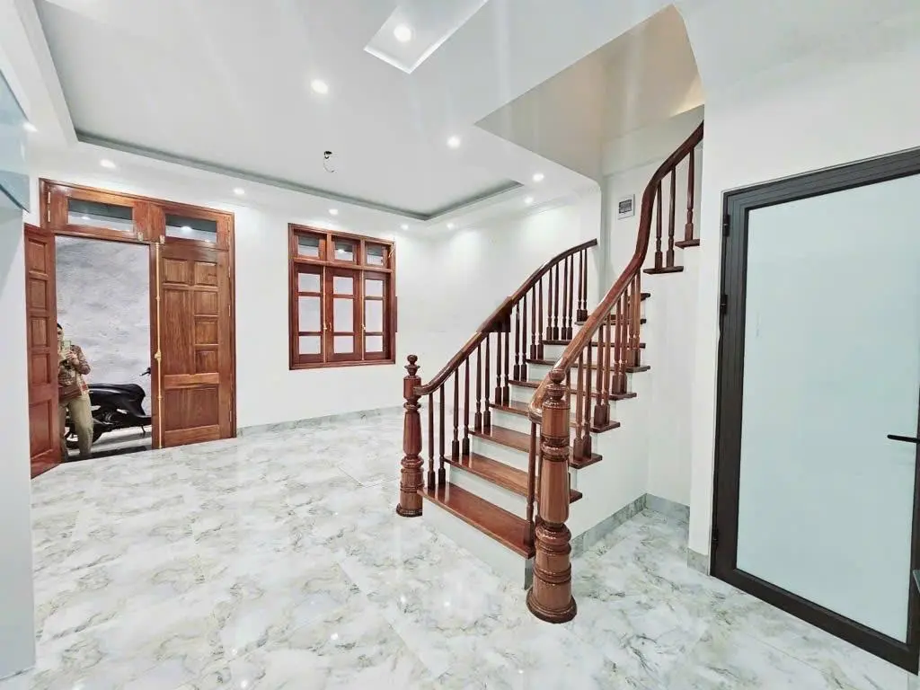 SIÊU PHẨM KHU PHỐ NGỌC HÀ, ĐẸP, THÔNG THOÁNG MT5,7M 41M 5 TẦNG.