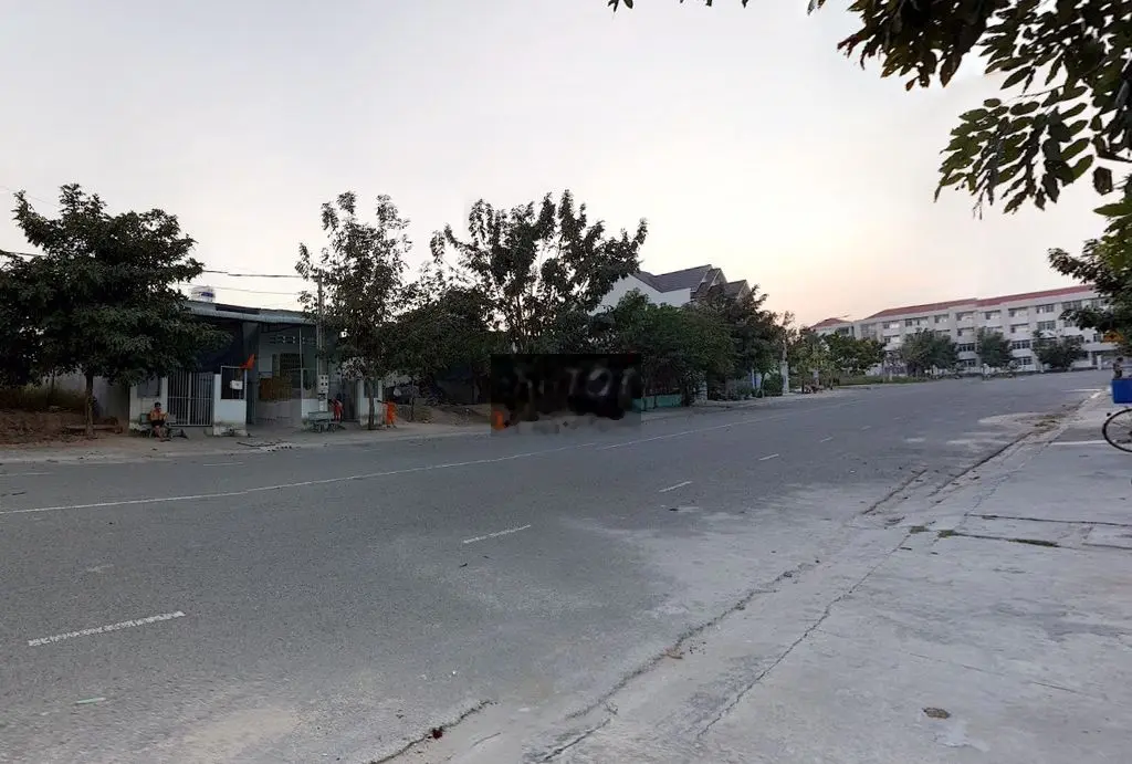 Còn *** 10 Lô Giá Tốt, Đường Trần Văn Ơn, Phú Hoà, Thủ Dầu Một
