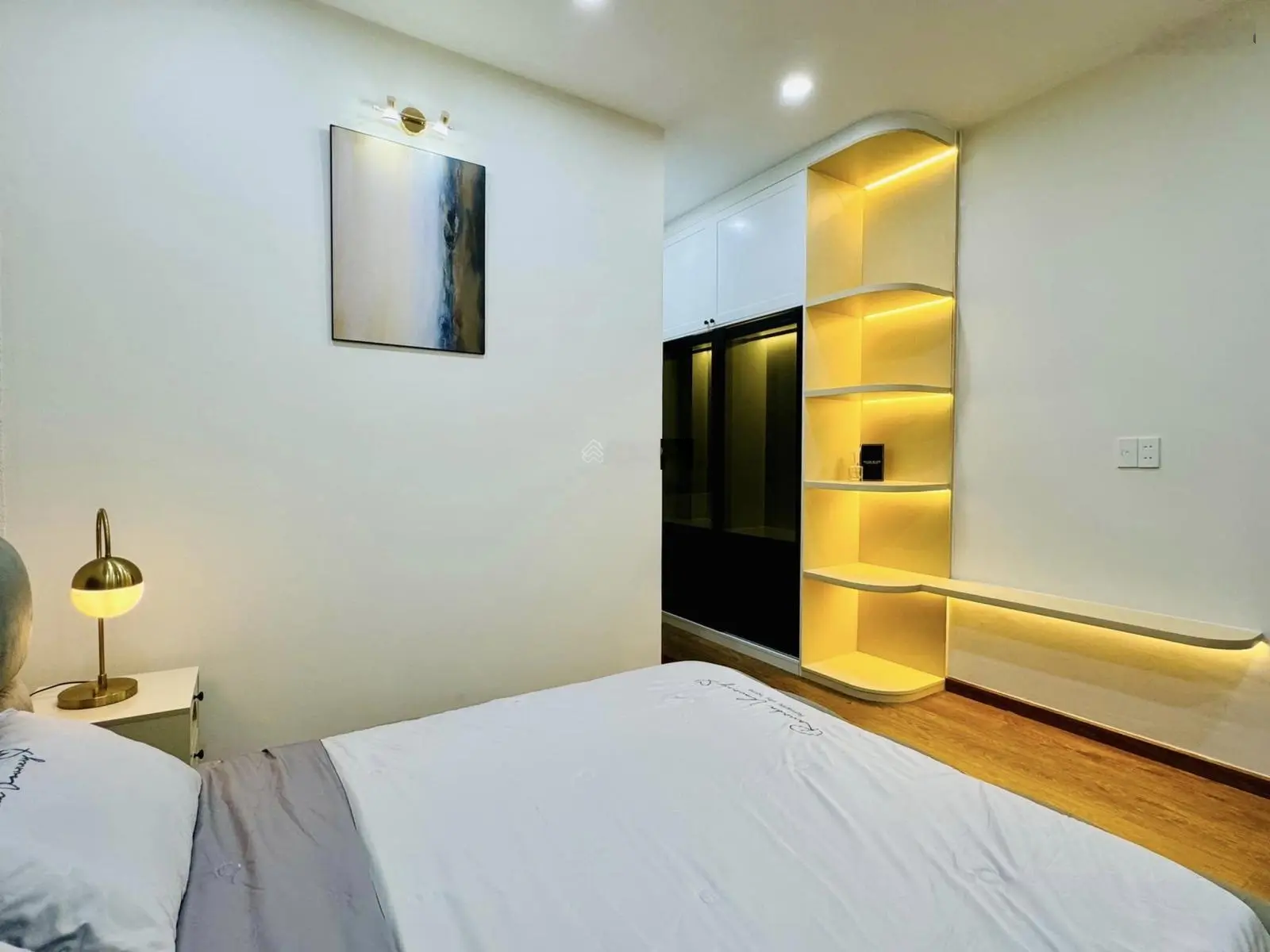HẠ GIÁ BÁN NHANH NGUYÊN HỒNG,GÒ VẤP,3TY5 ,5X16,1T3L , 4PN, 5WC , HẺM TO 6M , THUÊ LÀM SHOP HOA 15TR