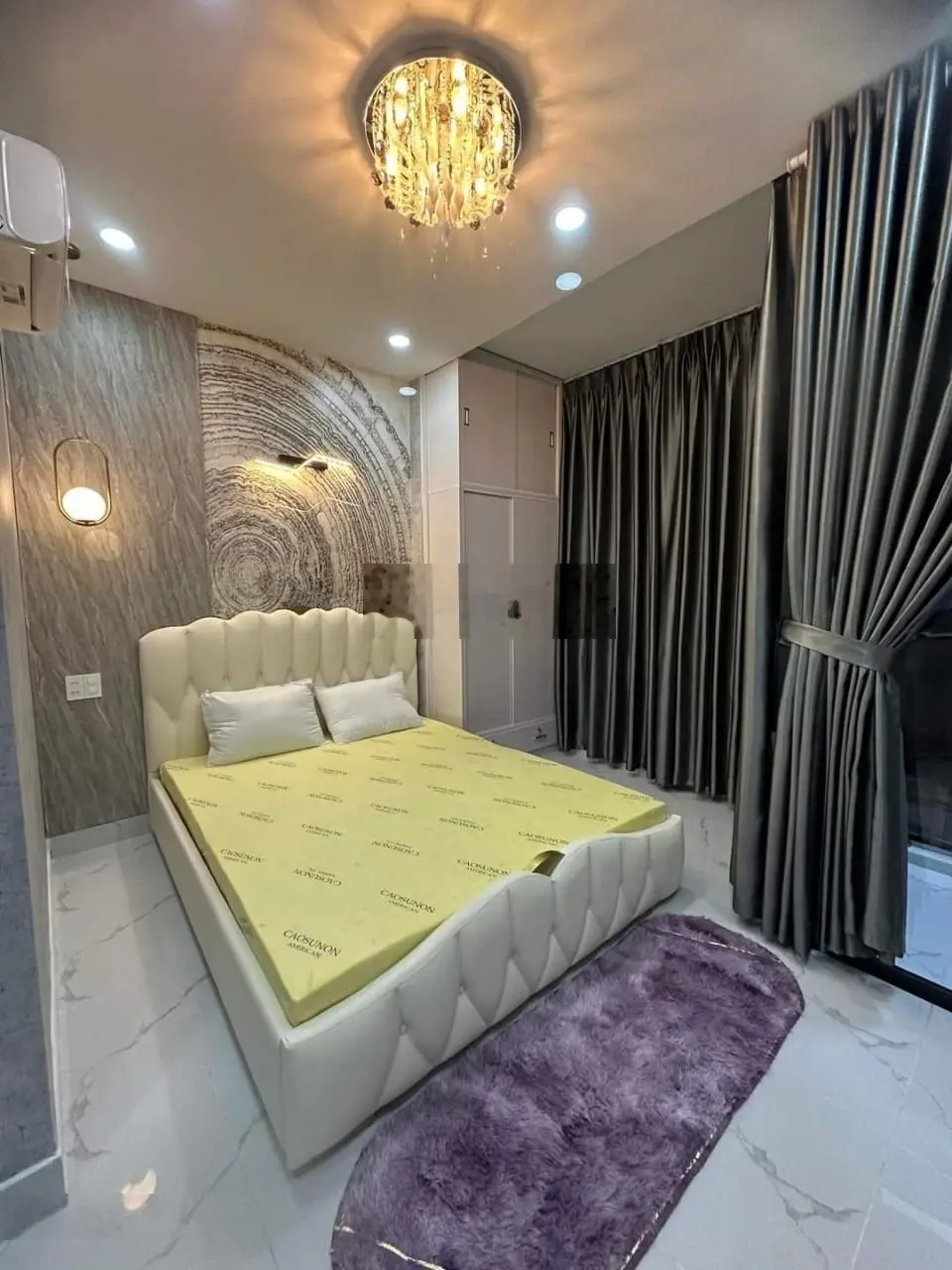 Nhà mới đẹp lộng lẫy trung tâm Lê Văn Sỹ, 2PN, 3WC, P12, Q3