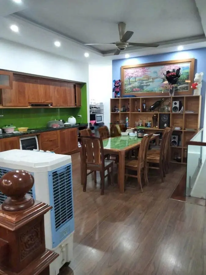 Bán nhà phân lô ô tô tránh, vỉa hè, Tây Nam Linh Đàm, DT: 60m2 x 6 tầng, MT: 5m, chào giá 16 tỷ