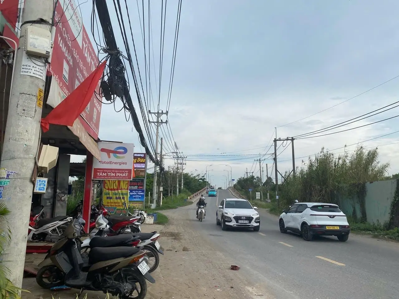 Bán nhà mặt tiền Nguyễn Xiển, phường Long Thạnh Mỹ, Quận 9 DT 5.2 x 27.5 = 145m2 CN