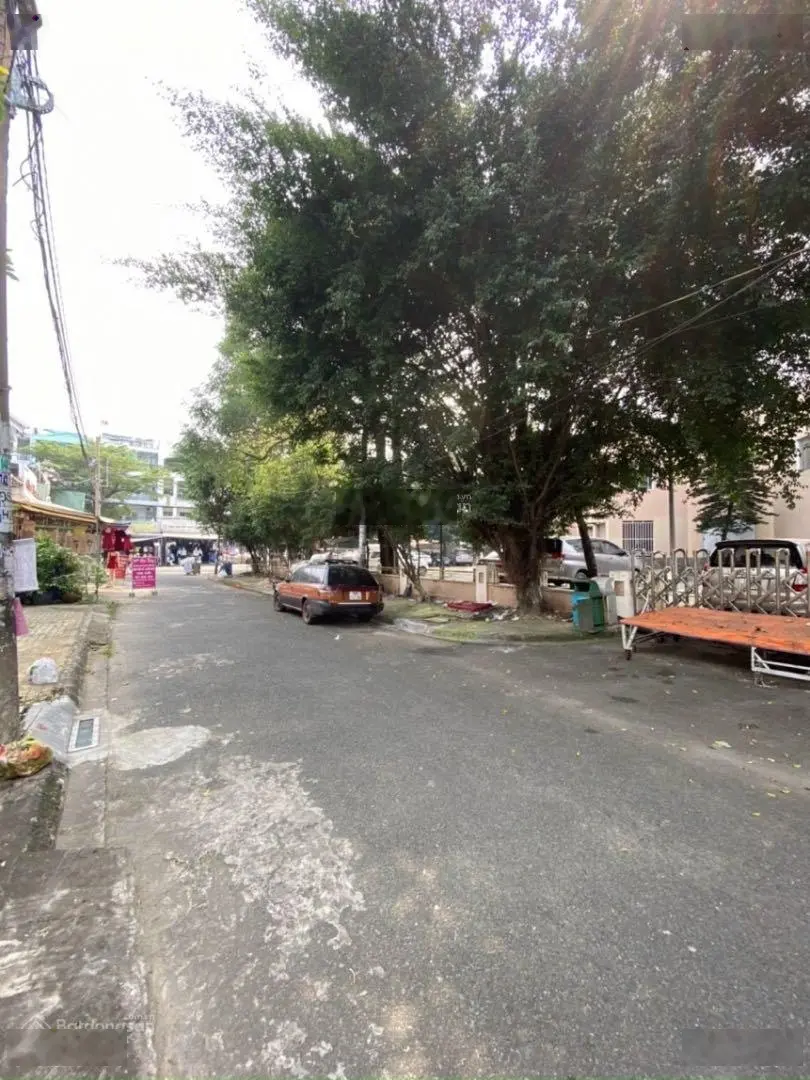 Bán nhà MT Lộ Tẻ, Q Bình Tân (gần Khu Tên Lửa) - 12.5x20m - 3 Tầng - 15.5 Tỷ. LH: 0917 861 ***Linh)