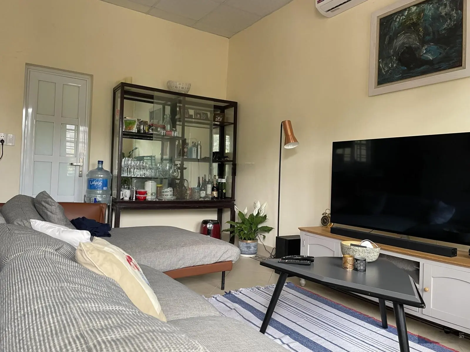 Siêu đẹp! Giá đầu tư! Mặt phố Dương Quảng Hàm Cầu Giấy 105m2, MT 4,5m, 2 thoáng nhà đẹp nhỉnh 32 tỷ