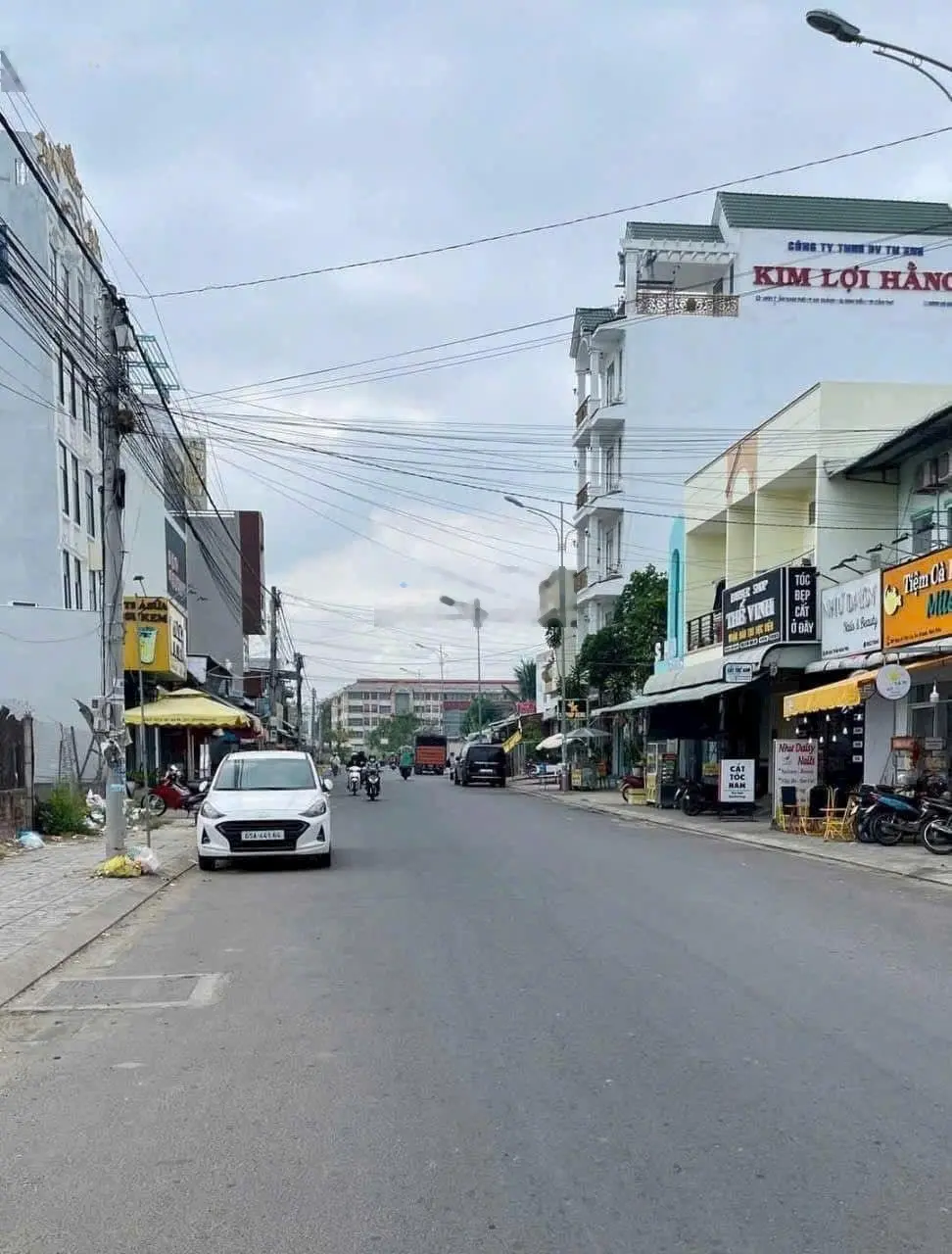 Mặt tiền 8,5 mét ngang 10 mét trần nam phú, đoạn gần hồ búng xáng, q ninh kiều,tp cần thơ