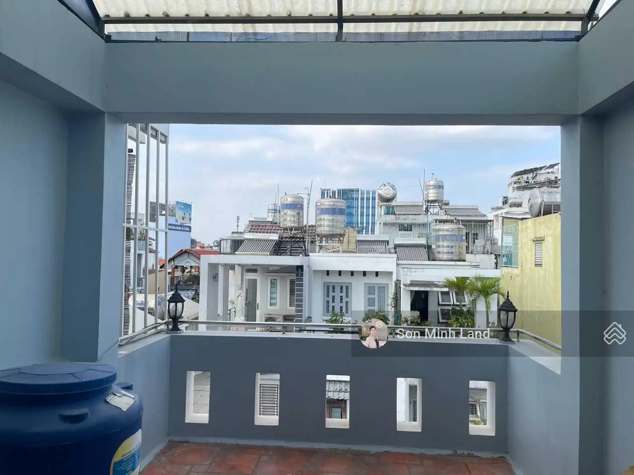 Bán nhà phố 3m2x10m DTXD 1 trệt, 1 lửng, 3 lầu tại Cách Mạng Tháng Tám, Q. Tân Bình. Giá bán 10 tỷ