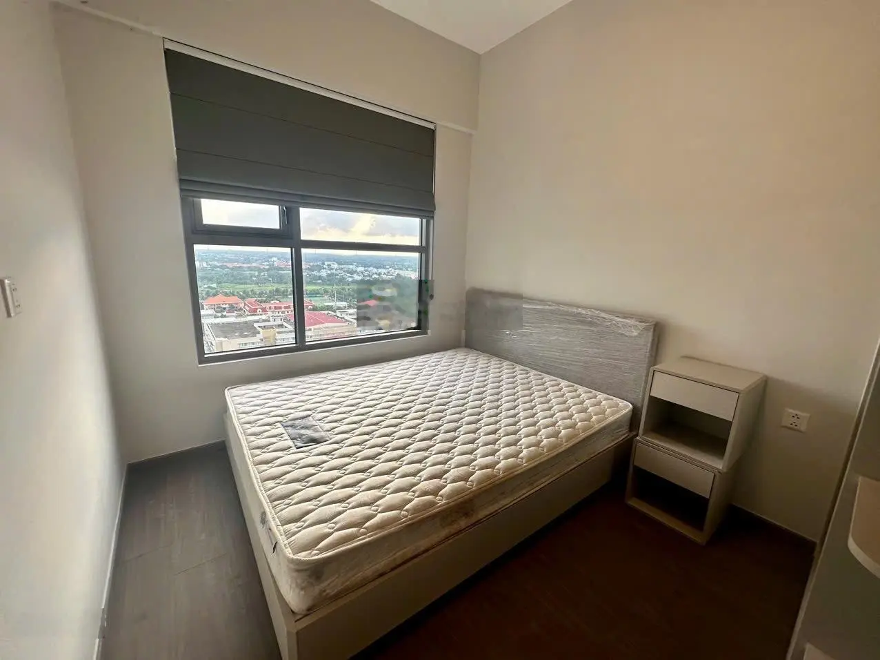 Cần tiền mở rộng kinh doanh nên bán gấp căn hộ WESTGATE tầng 17 2,450 Tỷ