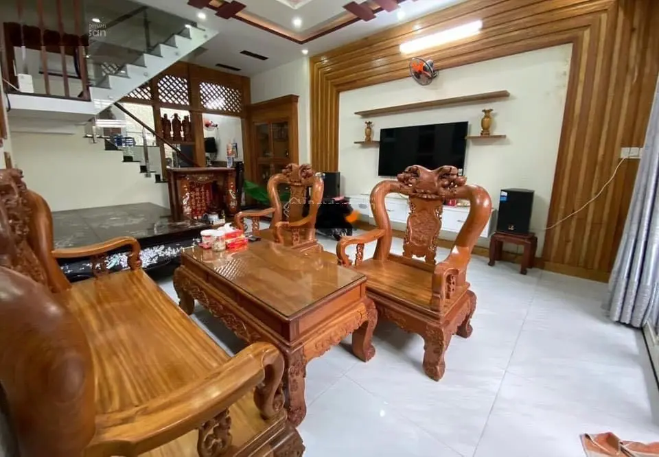Nhà phố DT: 5 x 17m, KDC Đại Hải, gần chợ Đại Hải Hóc Môn