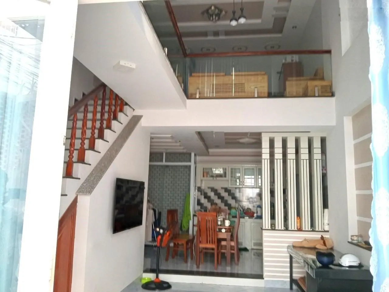 Giảm giá bán gấp nhà 1 trệt 1 lửng 2 lầu hẻm ô tô Phan Chu Trinh, 5.2 tỷ còn 4.65 tỷ, Đông Tứ trạch
