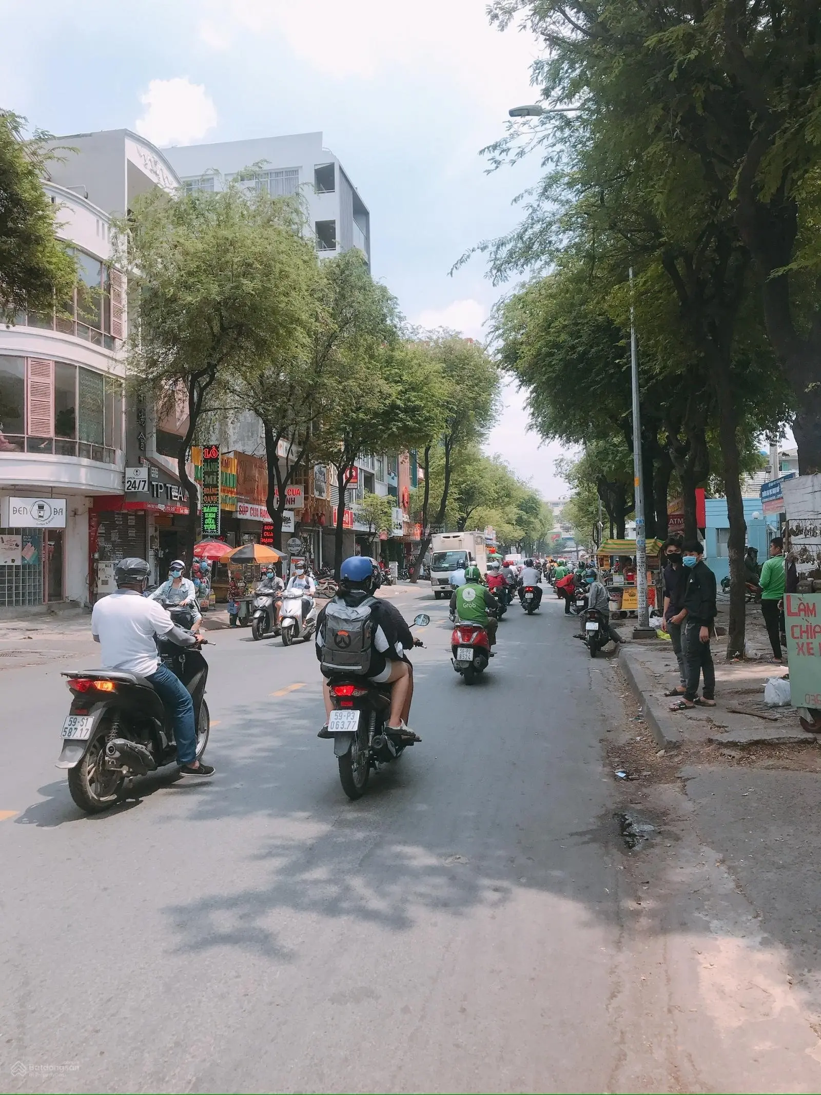 Bán căn góc mặt tiền Vĩnh Viễn - Nguyễn Tri Phương (DT: 4,5x15m, 3 lầu) P.8 quận 10 - giá 20,4 tỷ