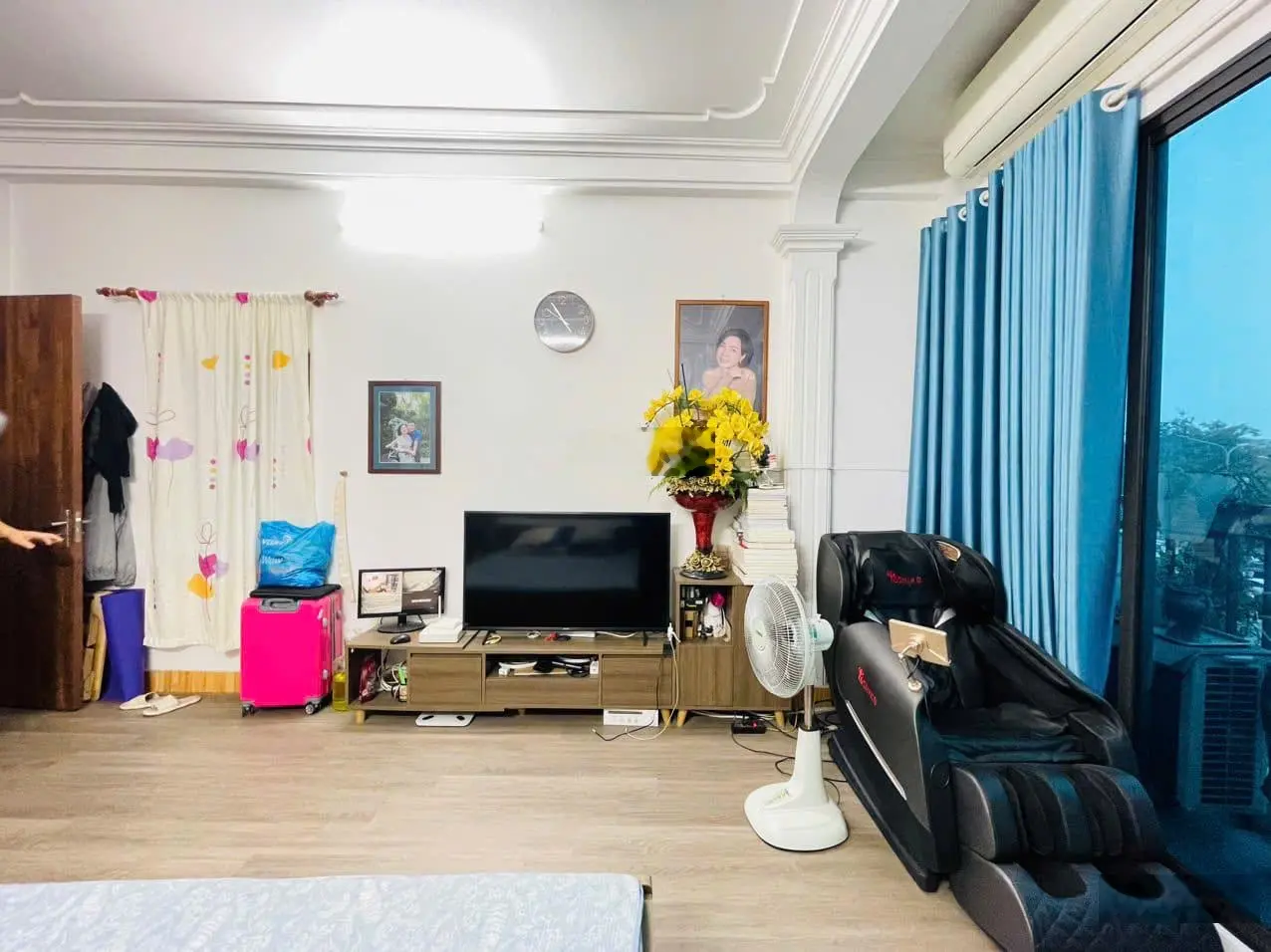 Bán nhà mặt đường Giải Phóng, gara ô tô, kinh doanh. 5 tầng, 15.4 tỷ