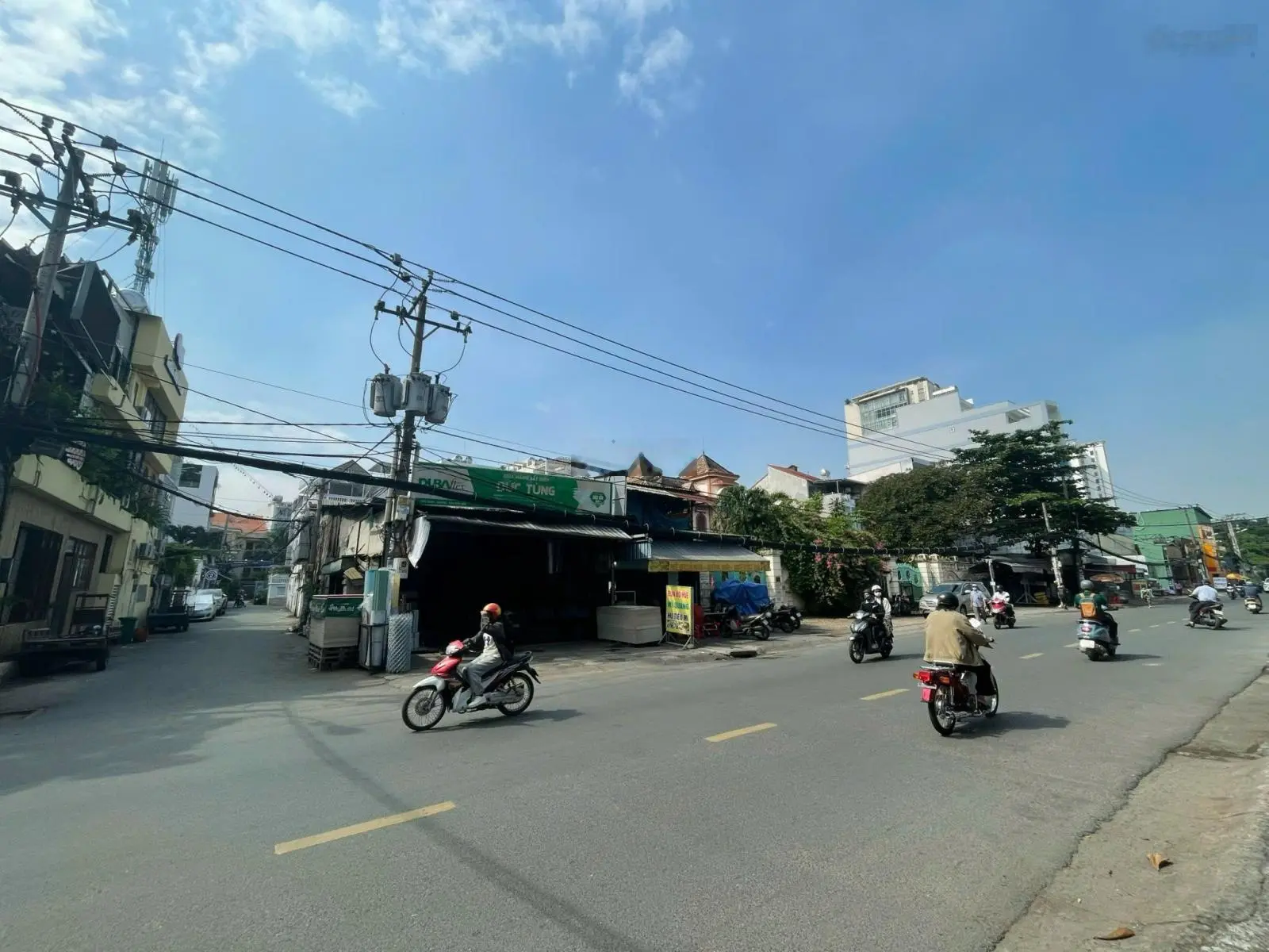 Giảm Giá Sâu Bán Đất Nguyễn Gia Trí P.25 Quận Bình Thạnh 8x20m CTXD: H7T Giá từ 70 tỷ xuống 55 tỷ