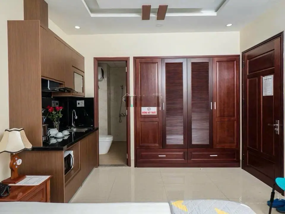 Vip rẻ! Bán tòa căn hộ đường Phước Trường 15, 8 tầng, Dt 80m, gần biển. Giá chỉ 16,x tỷ Tl