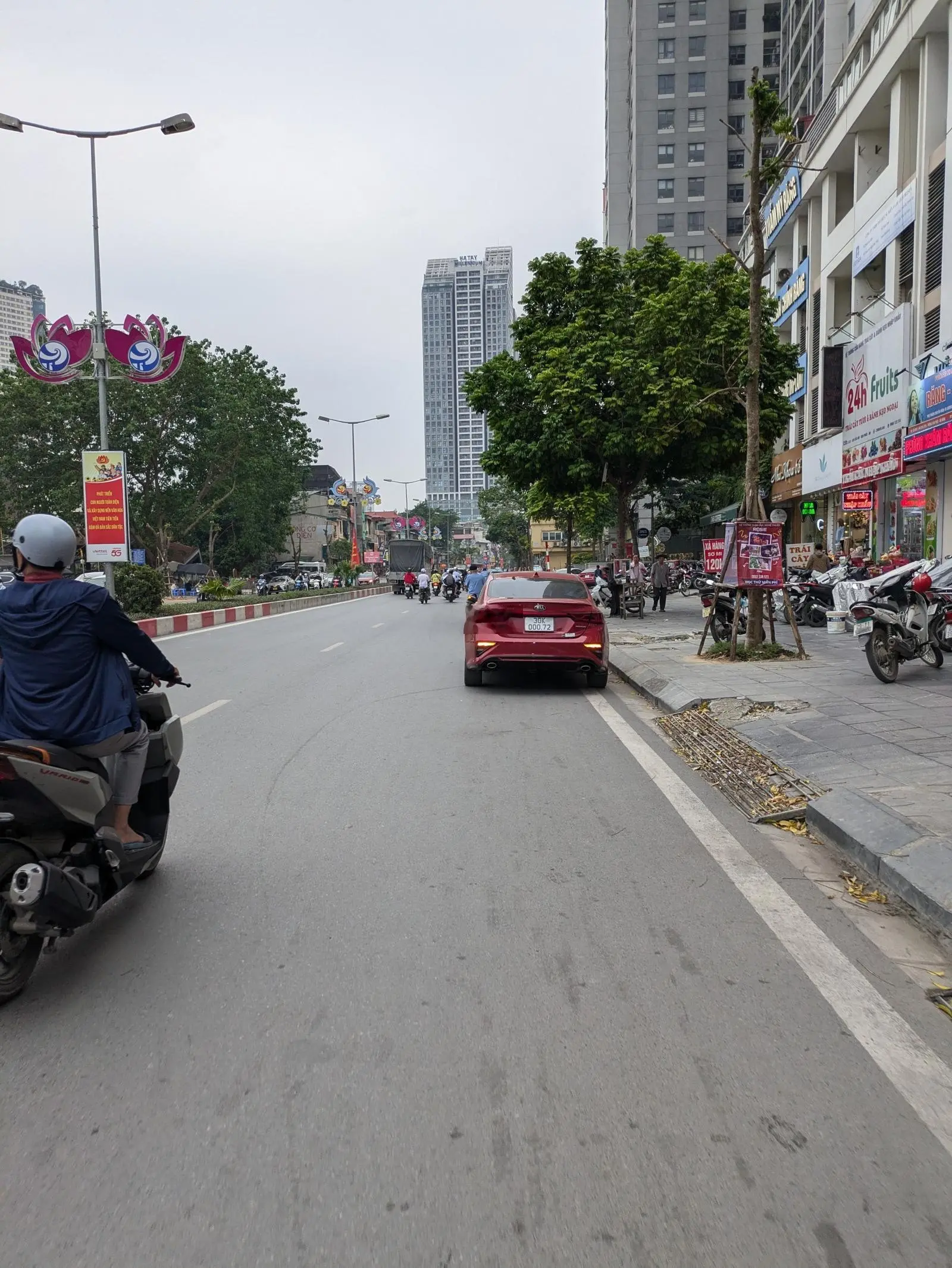Bán nhà phố vạn phúc, hà đông, 5m ra đường đôi vạn phúc, dt 42m2, mt 12m, lô góc, kinh doanh, 12 tỷ
