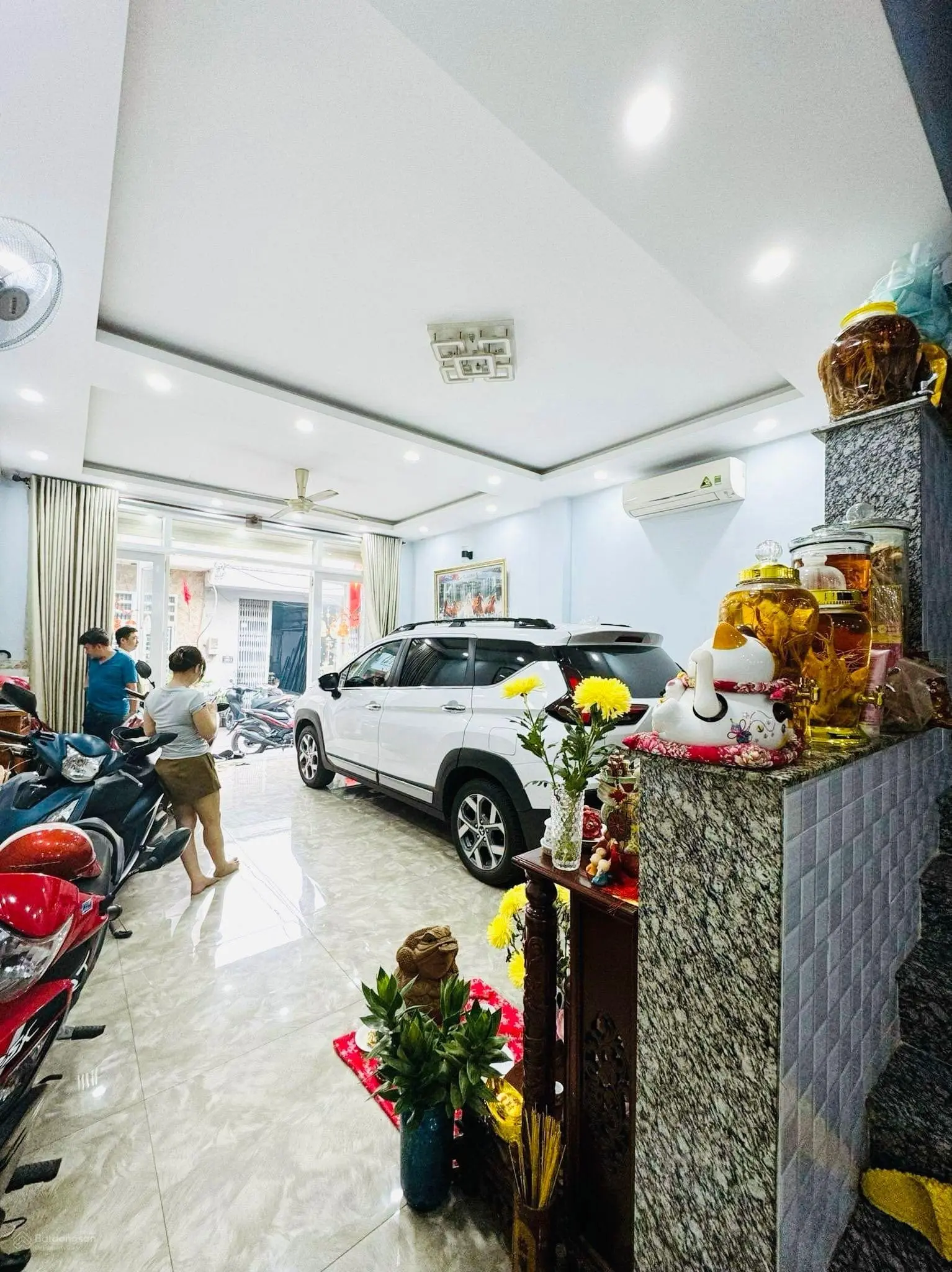 Bán nhà 4 tầng giá 6,6 tỷ, diện tích 80 m2, tại Lê Văn Quới, phường Bình Hưng Hòa A
