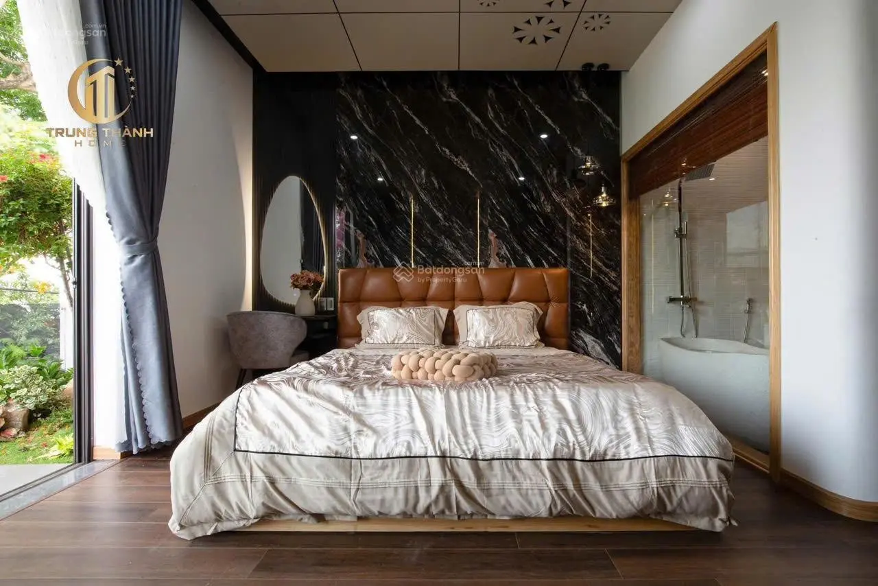 Siêu phẩm nhà 3 tầng- MT đường 10m5 Trần Nguyên Đán- cạnh khu shophouse NSS- gần biển- giá 8.250 tỷ