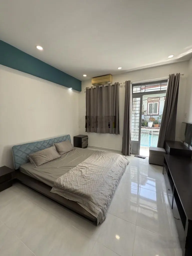 HOT! Nhà đẹp Ni Sư Huỳnh Liên, Tân Bình, 44m2, Hẻm Xe Hơi, Giá 6,8 Tỷ