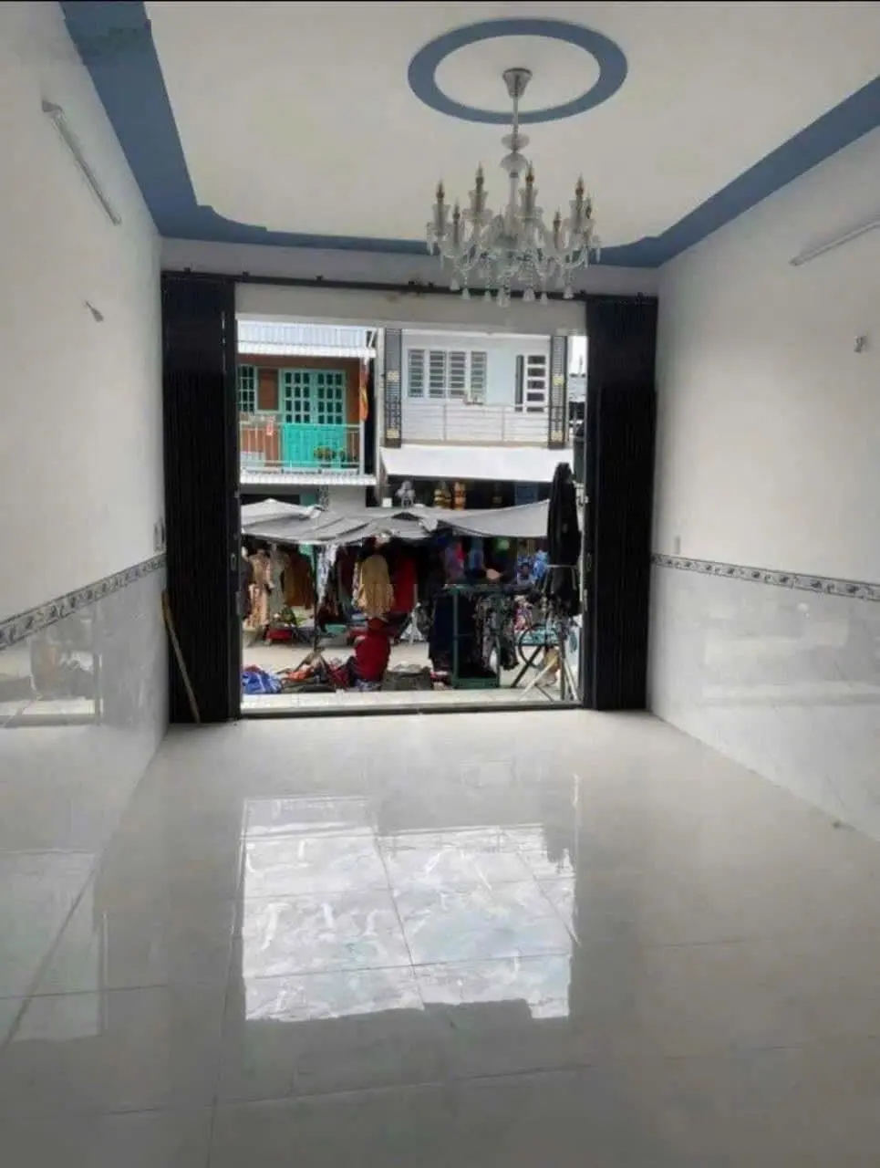 Hạ giá 100 triệu nhà 1trệt 1lầu SHR 5x27(135m2) full thổ cư .Giá 1ty3 (giá bán trong tuần)