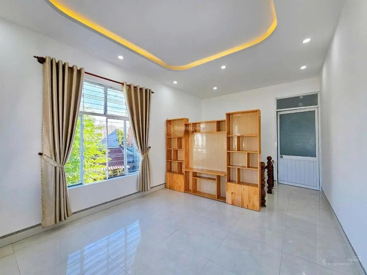 Bán nhà trên đường 18B, Bình Chánh, TPHCM. Sổ hồng riêng