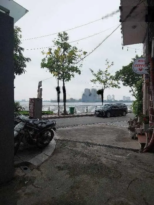 Bán nhà lô góc phố trích sài, view hồ tây ô chờ thang máy - ở cực sướng, 89,2m2, giá 12,5 tỷ