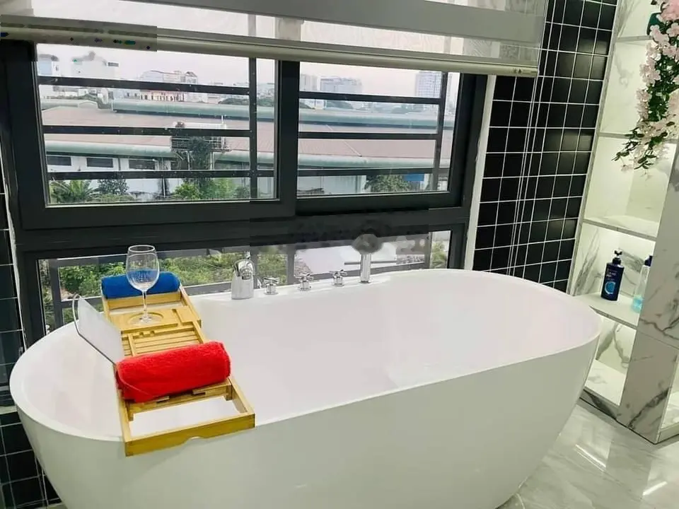 Đi nước ngoài định cư bán gấp nhà ở đường Điện Biên Phủ, Phường Võ Thị Sáu, Quận 3, giá 3 tỷ