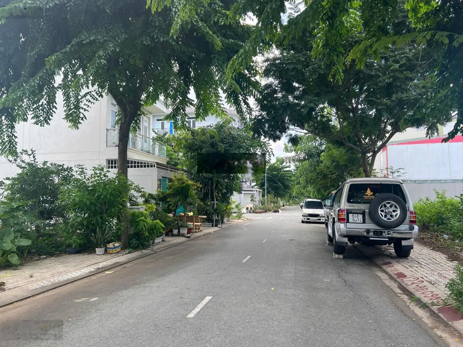 Sinh lời không ngừng - Chính chủ gửi bán vài nền đất Nam Rạch Chiếc. DT: 5x16m, Gía: 9.6tỷ. SHR