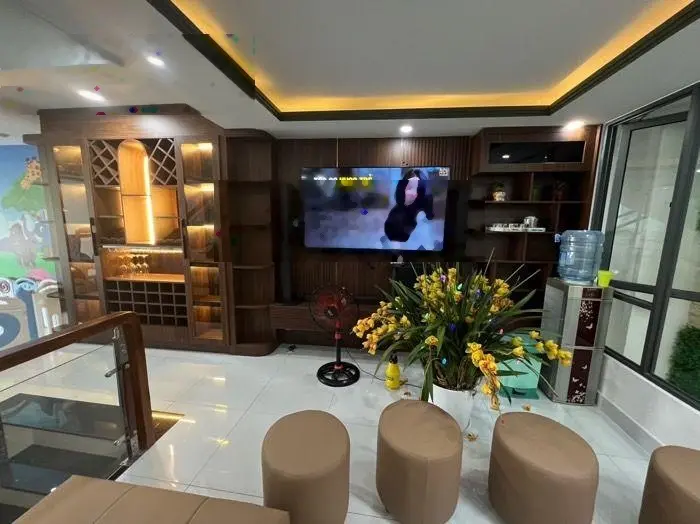 Quá hiếm ! bán gấp nhà đẹp ntcc- hxh thông huỳnh tấn phát - trần xuân soạn-cư xá nh- 60 m2- 6.x tỷ