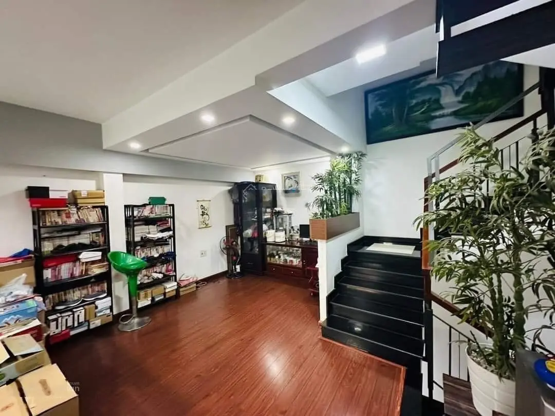 Chính chủ bán gấp nhà Trần Tuấn Khải,Quận 5-Giá 3,67tỷ/68m2(4x17m), sổ sẵn. Đang cho thuê 21tr/th