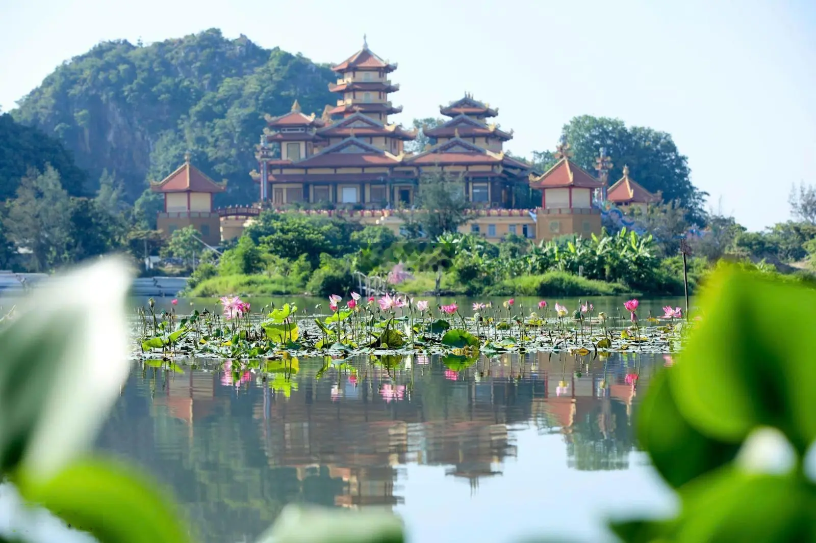 Bán lô đất Đầm Sen - Nam Hoà Xuân rẻ hơn thị trường 200tr hướng Nam khu vực gần sông mát mẻ