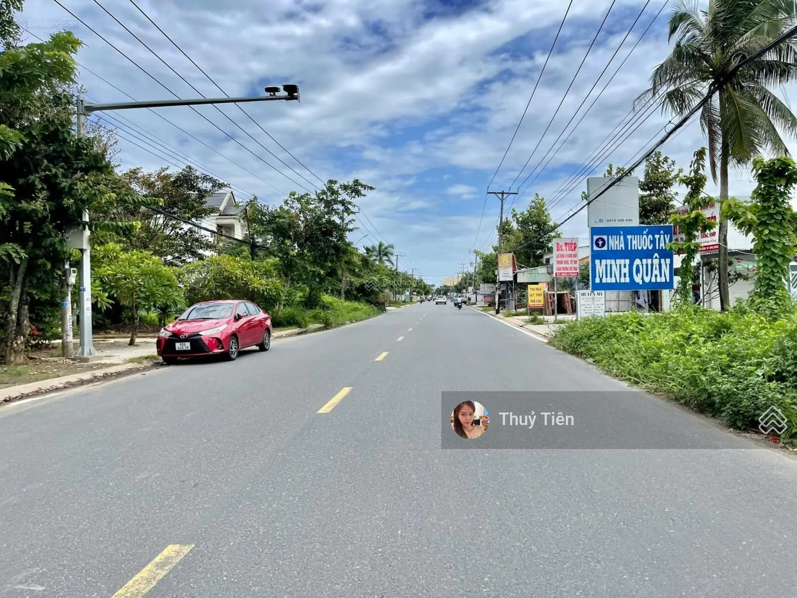 Cần bán ra gấp lô đất 120m2 thổ cư ngay Đ. Bảo Định Giang gần Chợ Cái Bè. Sổ Riêng