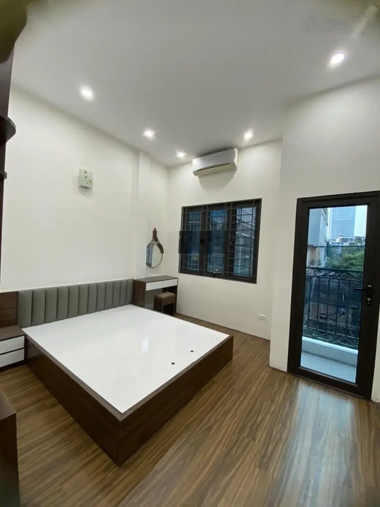 Hiếm, Siêu Phẩm Gần Ngô Thì Nhậm 40m2 - 4 tầng - vị trí đỉnh, ô tô đỗ cửa, chỉ 9tỷ65
