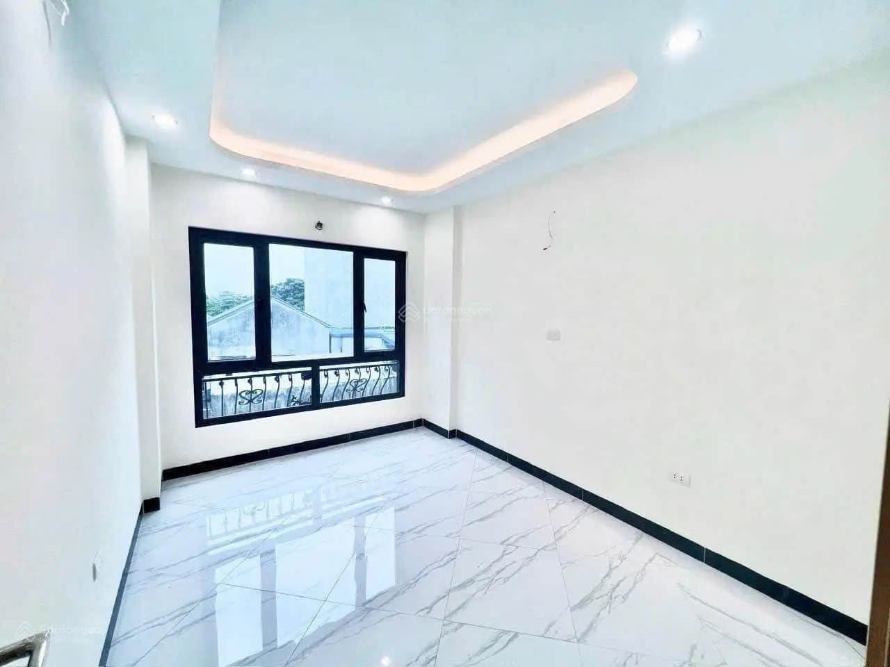 Hot! Nhà Yên Nghĩa trong đê dân xây bán. Giá nhỉnh 2,9x tỷ - sát trục chính ô tô đi chỉ 10m