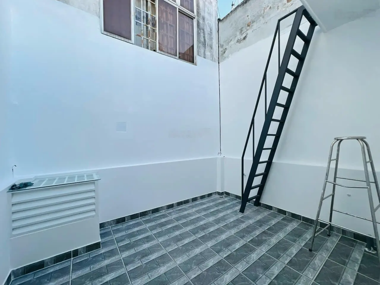 Bán gấp nhà 441/xx Nguyễn đình Chiểu , Phường 5, Quận 3,56m2/2 tỷ 850tr ,Hẻm xe hơi ,sổ hồng riêng