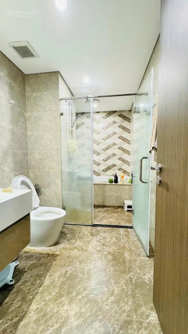 Chính chủ bán căn hộ 4PN 3WC mặt đường Phạm Hùng tiện ích ngập tràn