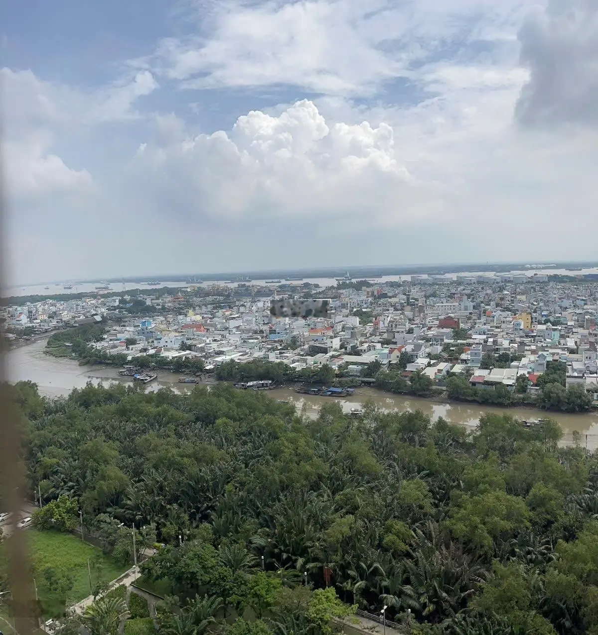 Bán gấp căn hộ era tonw Q7 diện tích 97m-3pn2wc giá 2.3ty (view sông)