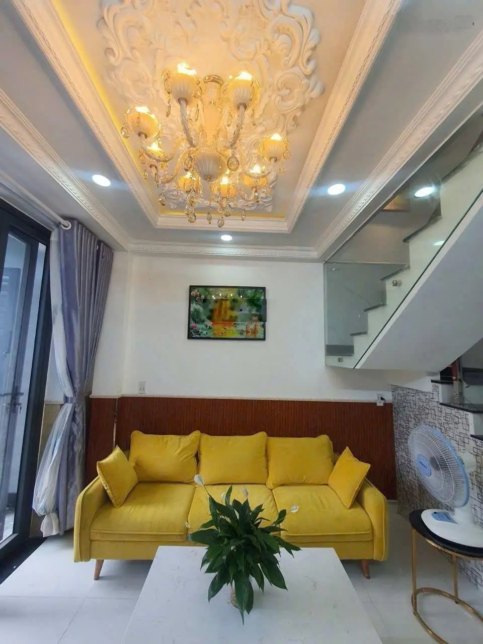 Cần bán gấp nhà hẻm 1806 TT Nhà Bè. DT: 4 x 9m, 1 lầu, 2 phòng ngủ, 2 WC, ban công view đẹp