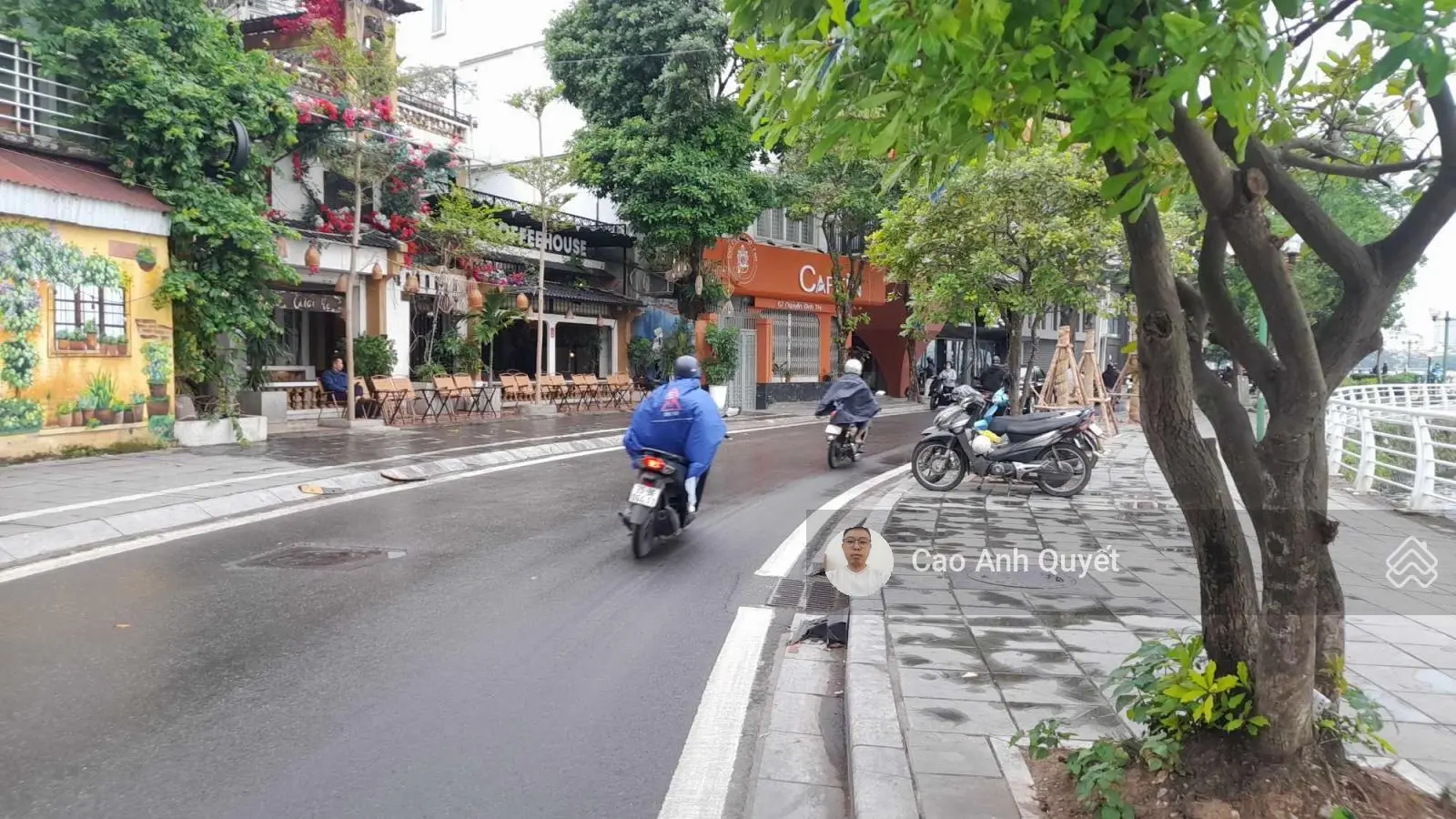 Bán nhà 34m2 2T mặt phố view hồ lô góc 2 vỉa hè MT 5m Quận Tây Hồ 27,5 tỷ Nguyễn Đình Thi