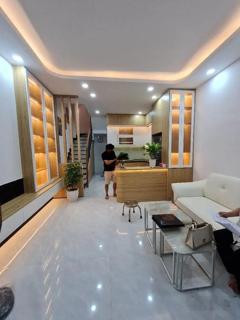 Bán nhà chính chủ tại hẻm 146 Vũ Tùng P2 Bình Thạnh - DT: 44m2 - Giá 2 Tỷ 390. Sổ riêng, HĐT 13tr/t