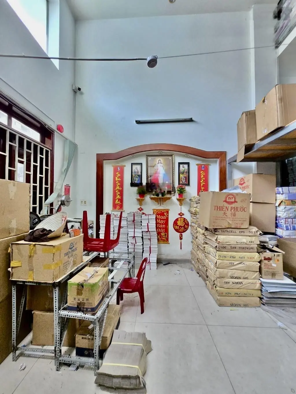 MTKD khu Tên Lửa, 8x12m, 4 tầng, 6 phòng ngủ, 4 vệ sinh, đường nhựa 12m thông thoáng sạch sẽ